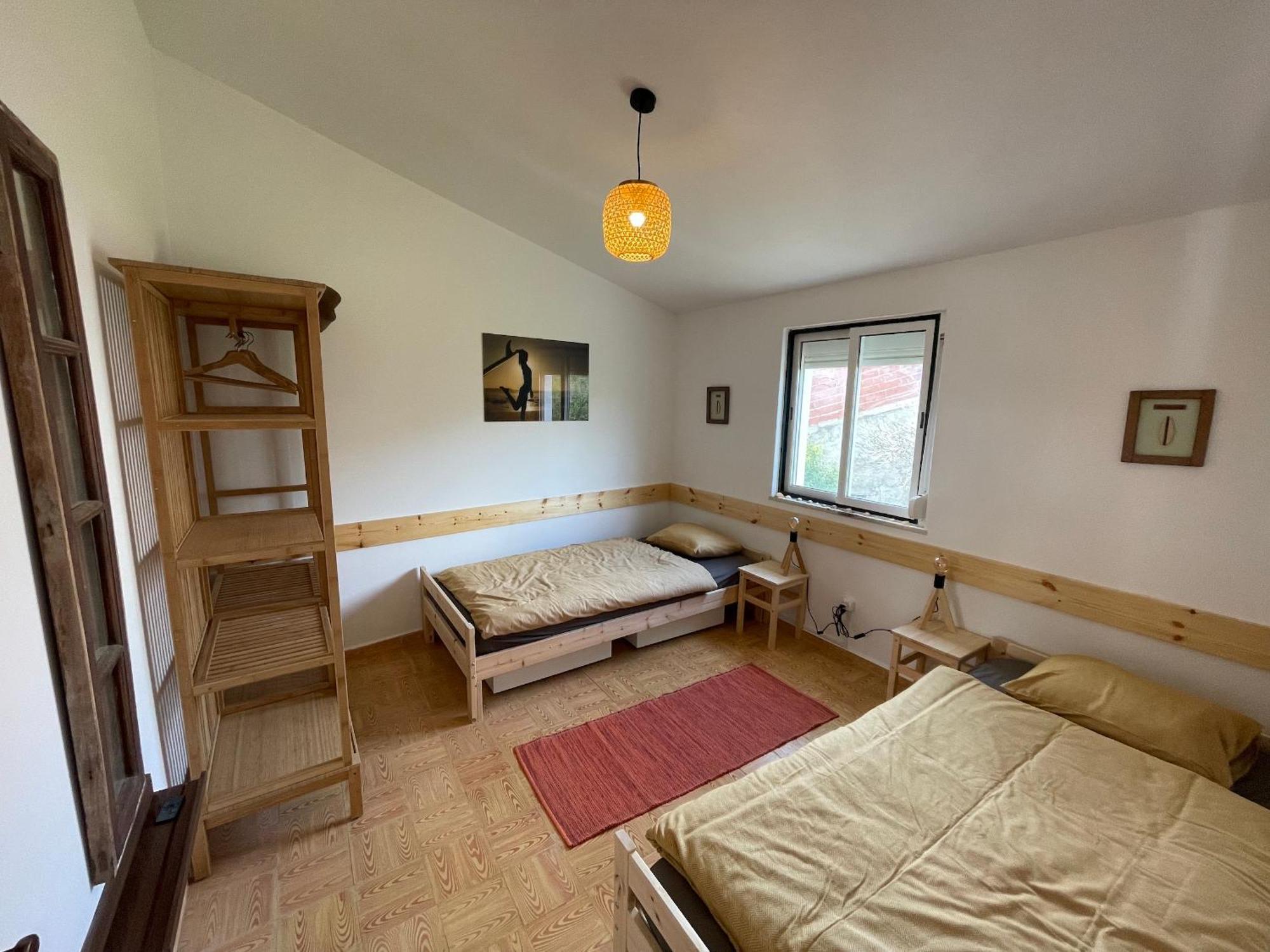 Little Hikers Hostel Raposeira  Luaran gambar